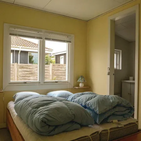 Three-bedroom Holiday In