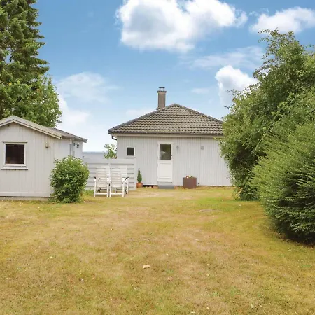 Three-bedroom Holiday In * Hejls